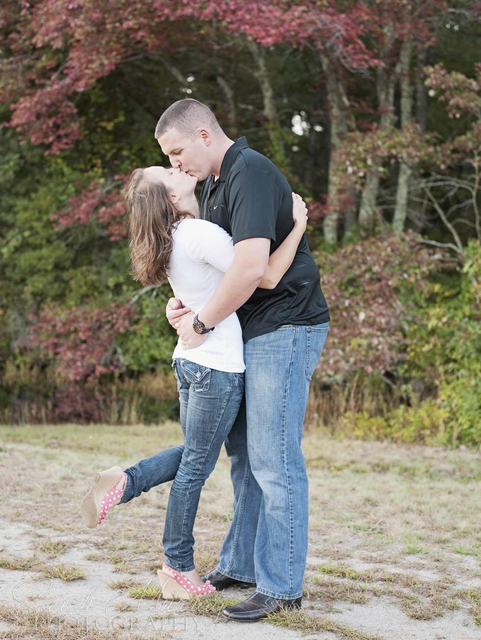 Kingston New England Cranbery Bog Engagement Session - Sarah Murray Photography