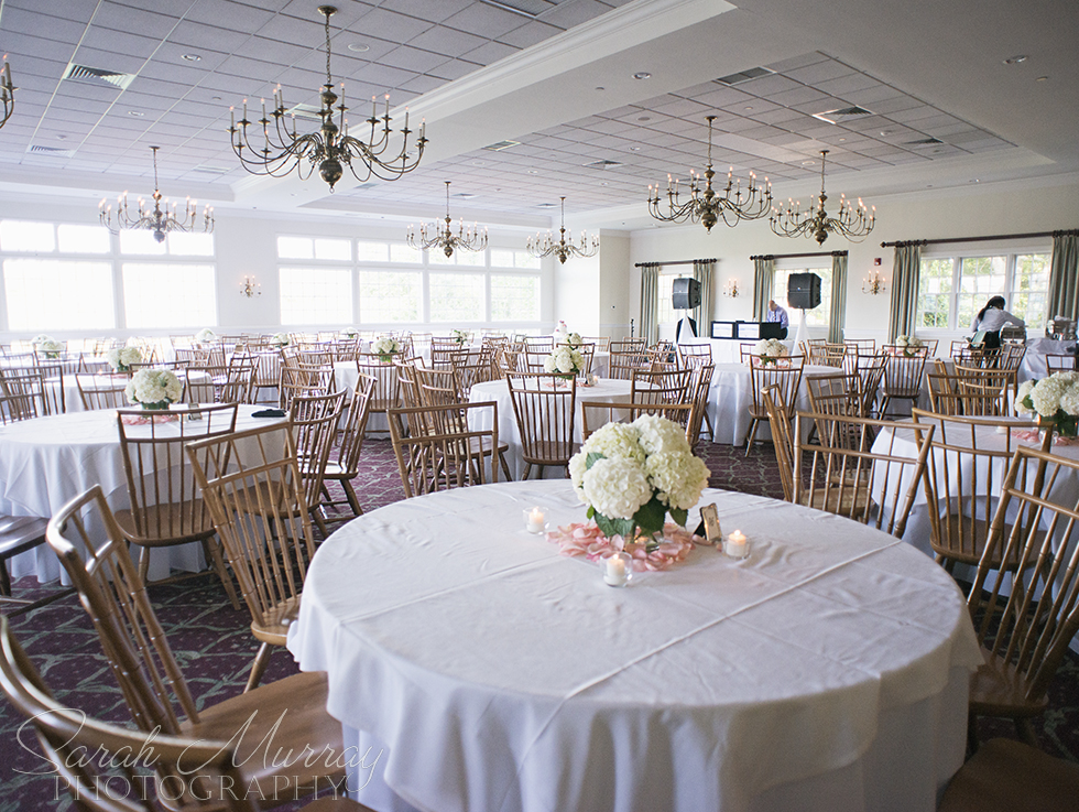 Coonamessett Inn Wedding on Cape Cod, Falmouth, Massachusetts - Sarah Murray Photography