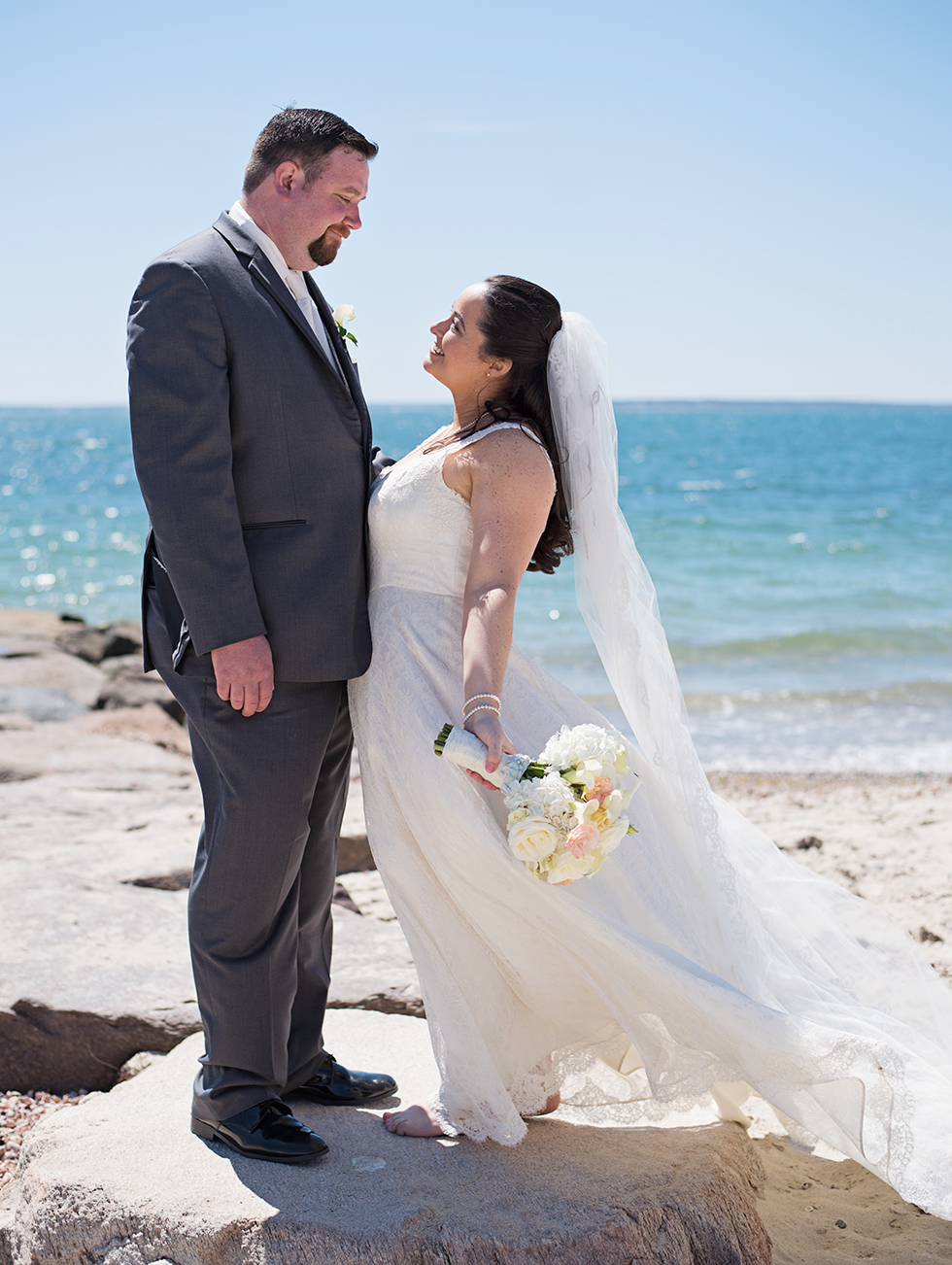 The Coonamessett Inn Wedding on Cape Cod in Falmouth, Massachusetts - Sarah Murray Photography