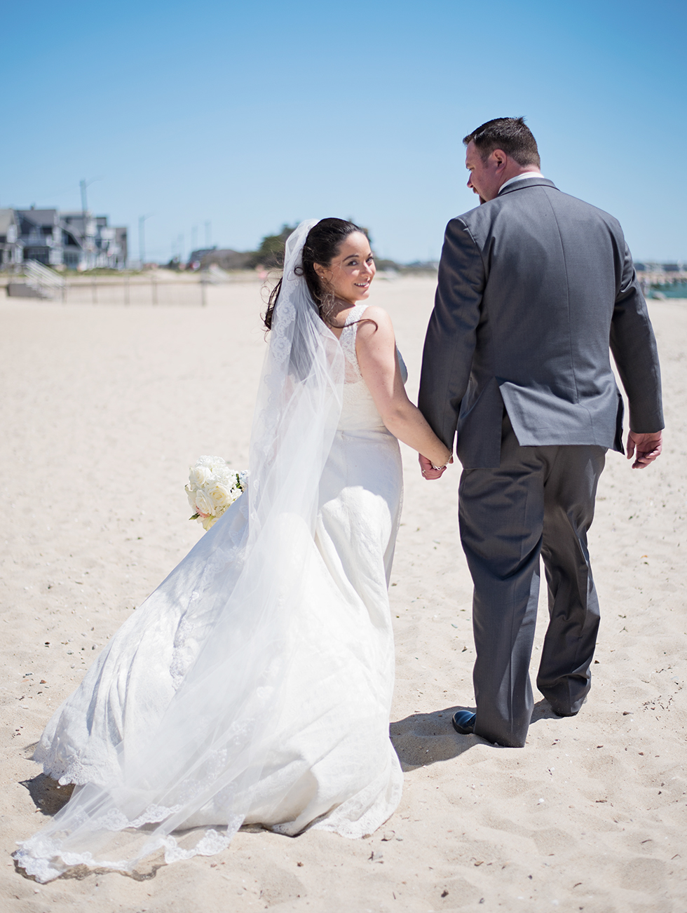 The Coonamessett Inn Wedding on Cape Cod in Falmouth, Massachusetts - Sarah Murray Photography